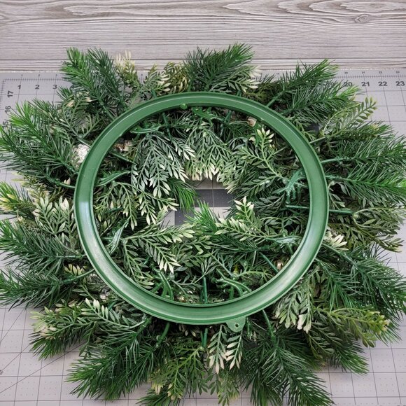 Plastic Christmas Pine Door Wreath Candle Ring Center Piece Candy Canes Vtg MCM - Picture 7 of 7